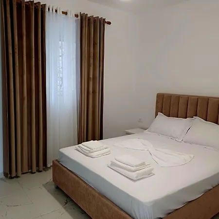 Genti Apartment Sarande