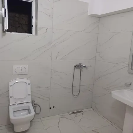 Apartment Genti *